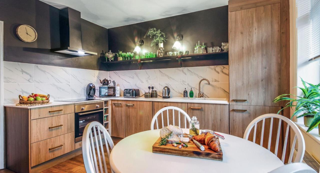 Kira Beach House, Hove Beach Екстер'єр фото