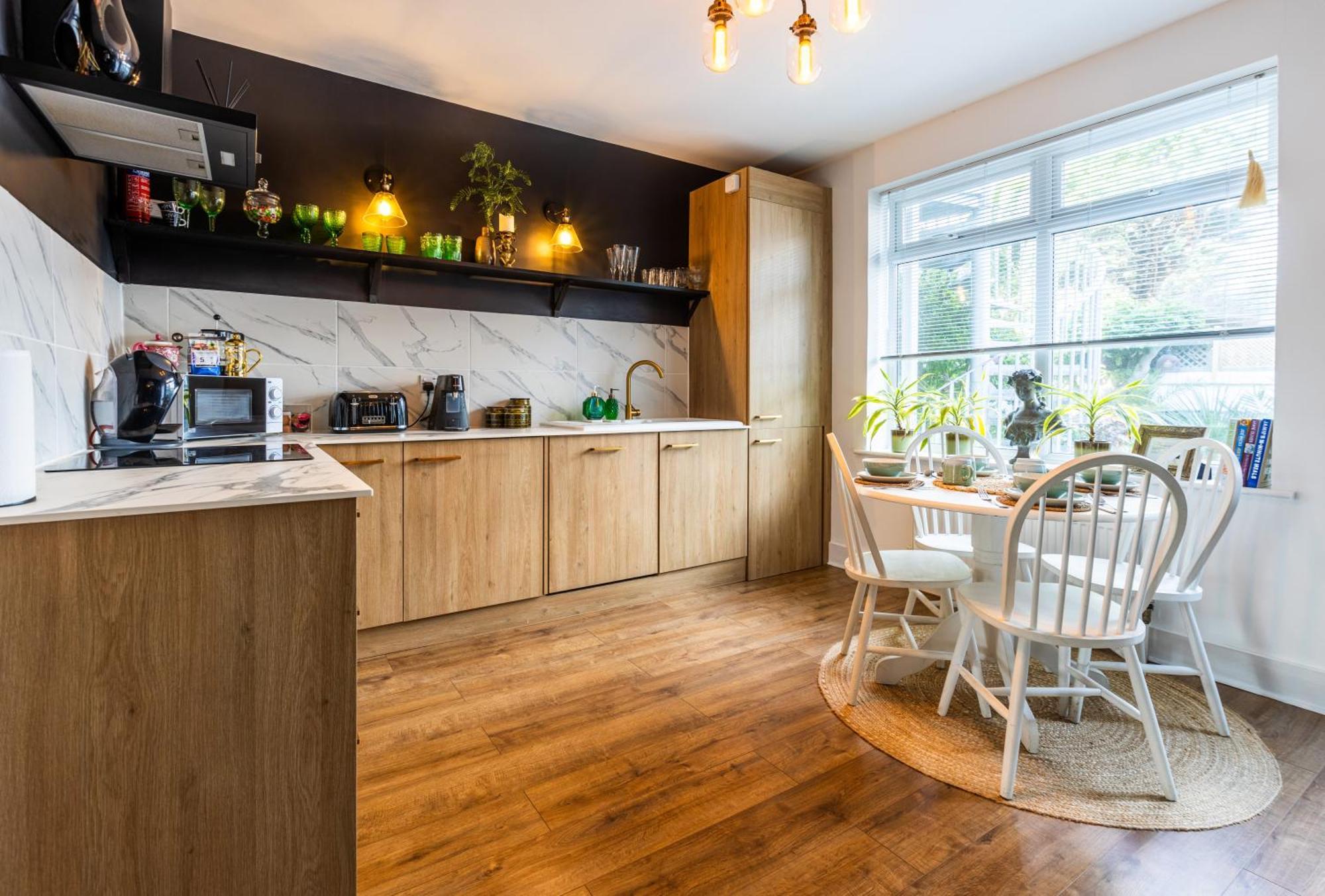 Kira Beach House, Hove Beach Екстер'єр фото